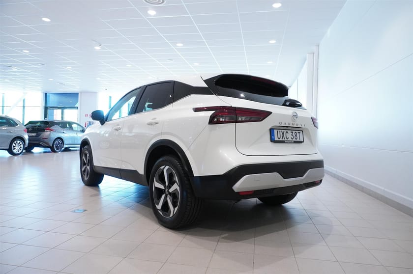 Bild 4 av Nissan Qashqai 1.3 DIG-T N-Connecta Navi 360 Kamera