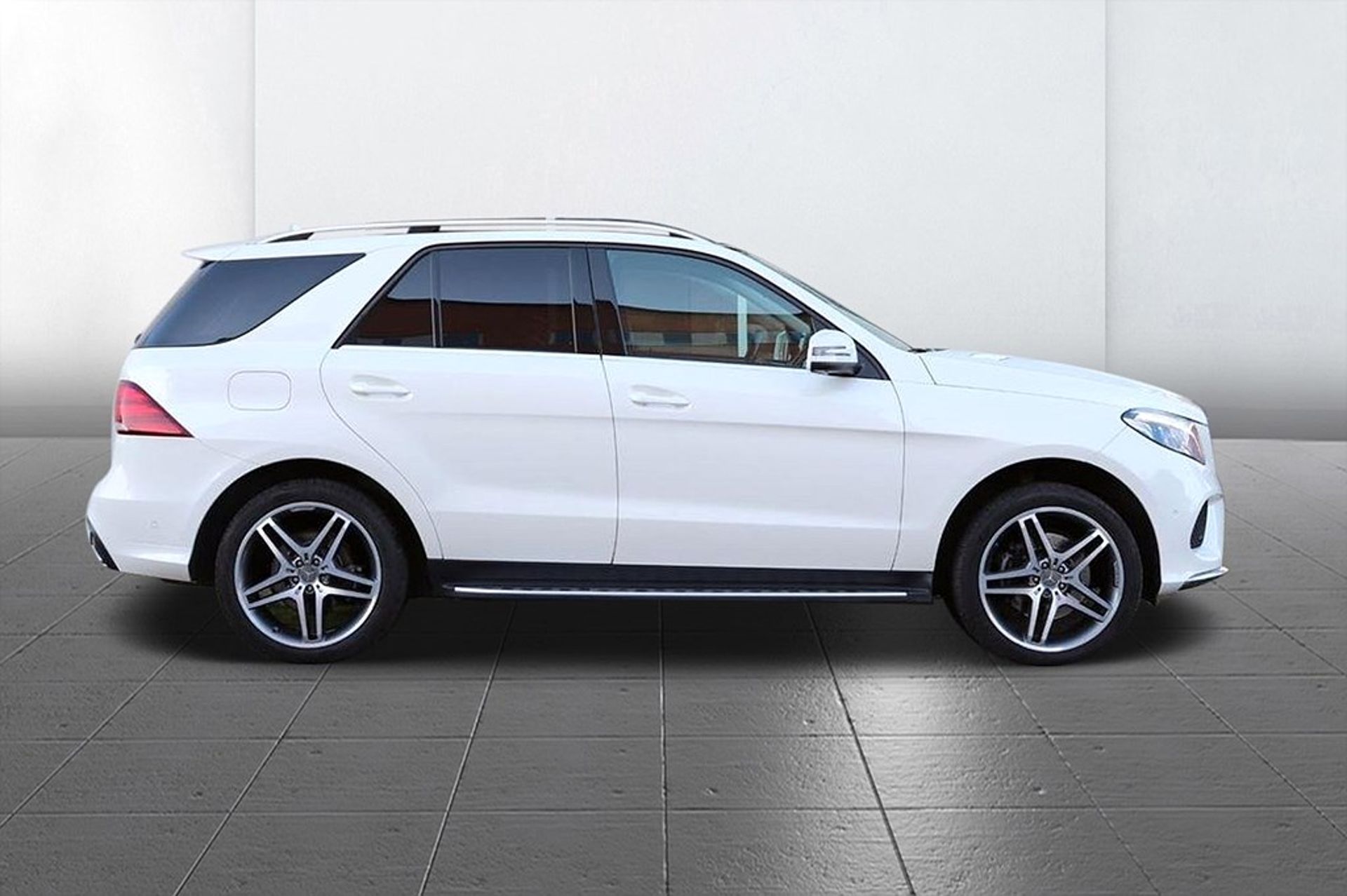 Mercedes-Benz GLE 2018, bild 5/10