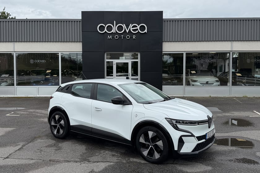 Bild 1 av Renault Mégane E-TECH Megane Equilibre 60 kWh 218hk - Värmepump, Dragkrok