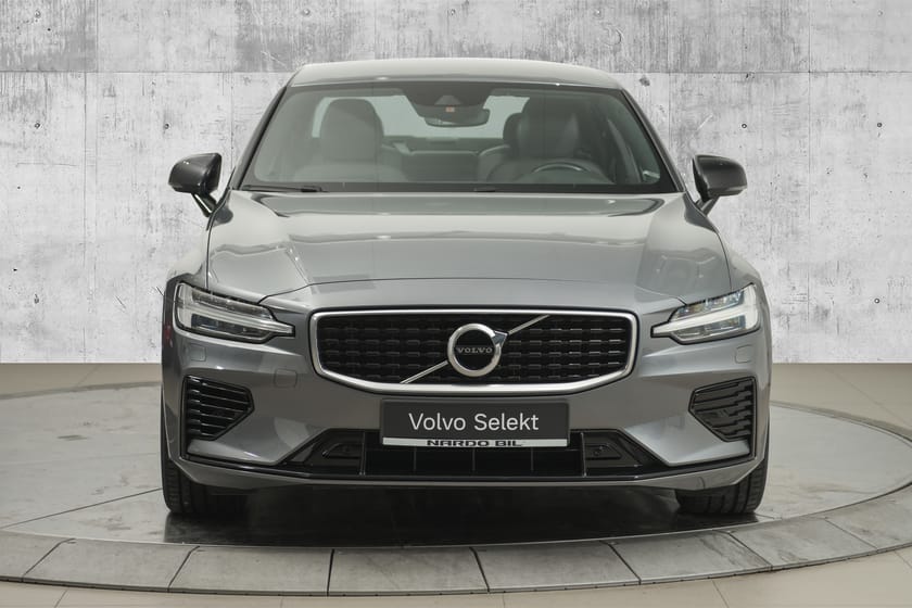 Bilde 2 av Volvo S60 T8 R-Design AWD Ladbar hybrid/390 hk/kamera ++