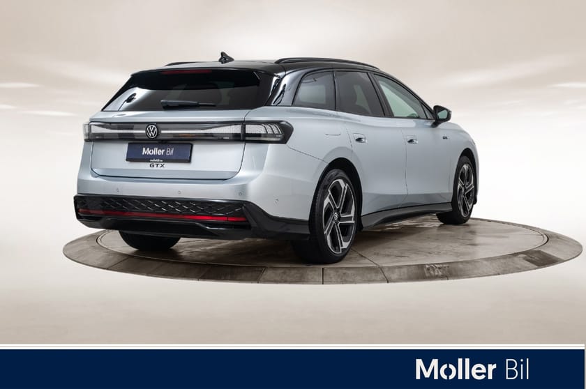 Bilde 5 av Volkswagen ID.7 GTX Tourer