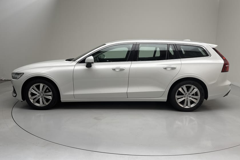 Bild 2 av Volvo V60 D4 AWD (190hk) Momentum Advanced