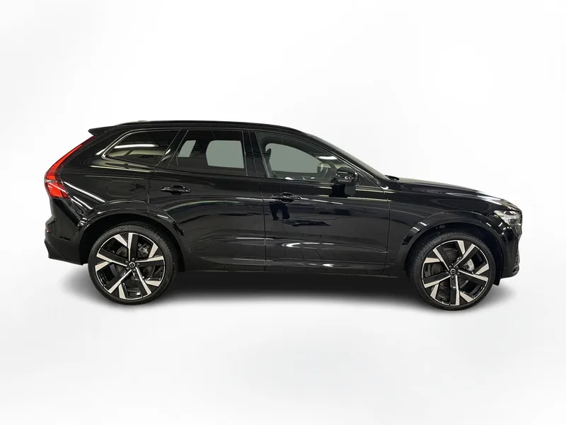 Bild 8 av 17 – Volvo XC60 T6 Plus Black Nordic Edition Plus Nordic Edition