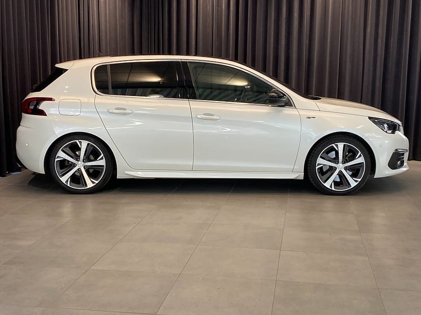 Bild 5 av Peugeot 308 2.0 BlueHDi 180 AUT / Drag