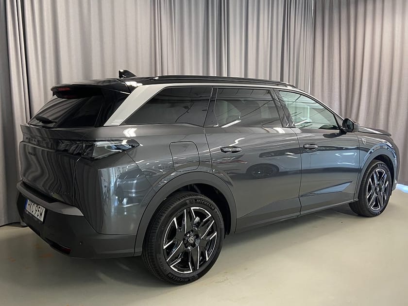Bild 5 av Peugeot 5008 Hybrid 145 1.2 145hk GT 7-Sits Navi Apple car