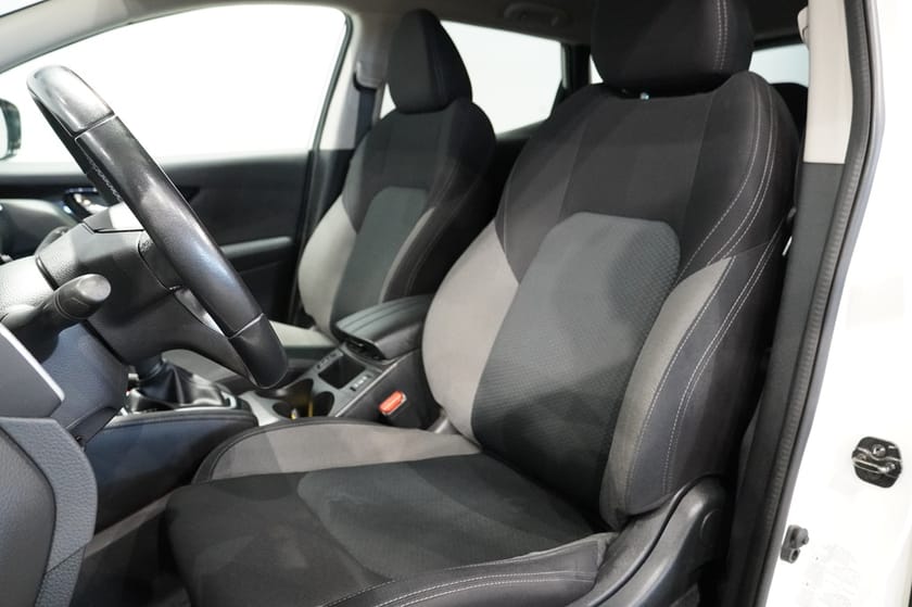 Bild 4 av Nissan Qashqai 1.3 DIG-T DCT, 158HK DRAG 360KAMERA