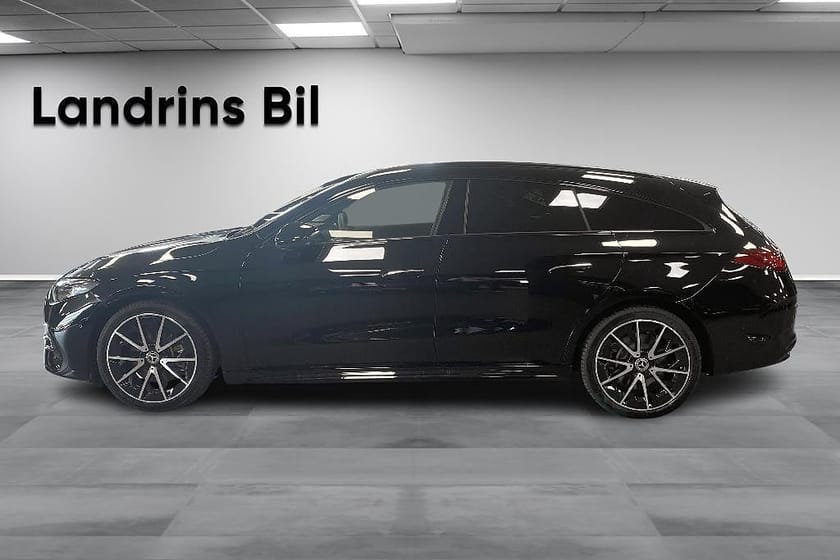 Bild 4 av Mercedes-Benz CLA 350 4MATIC Shooting Brake Premium Burmester