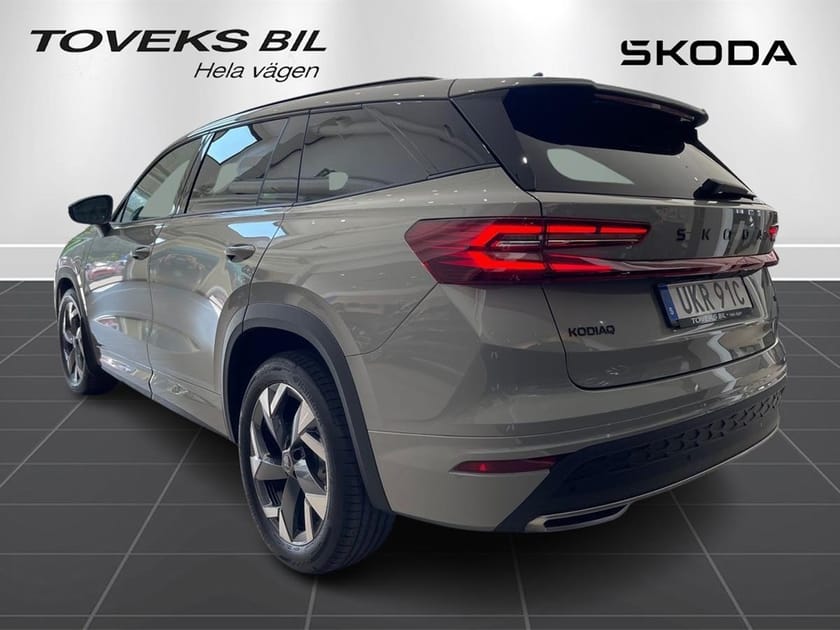 Bild 3 av Škoda Kodiaq iV SPORTLINE 1,5 TSI 204 HK 6 VXL DSG