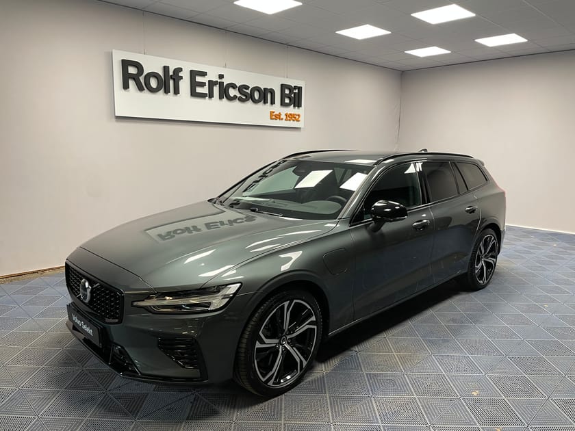 Bild 1 av Volvo V60 T8 Plus Dark Nordic Edition