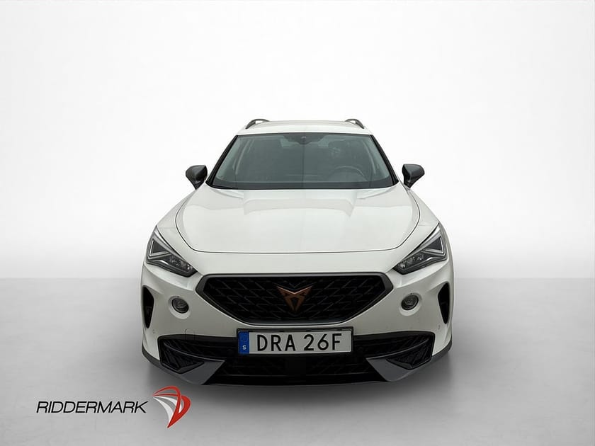 Bild 2 av CUPRA Formentor e-Hybrid 204hk Cockpit  Kamera Navi Dragkrok