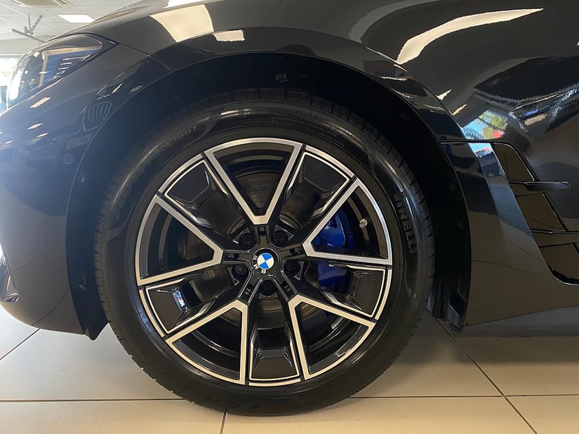 Bild 2 av BMW i4 M60 xDrive Gran Coupé