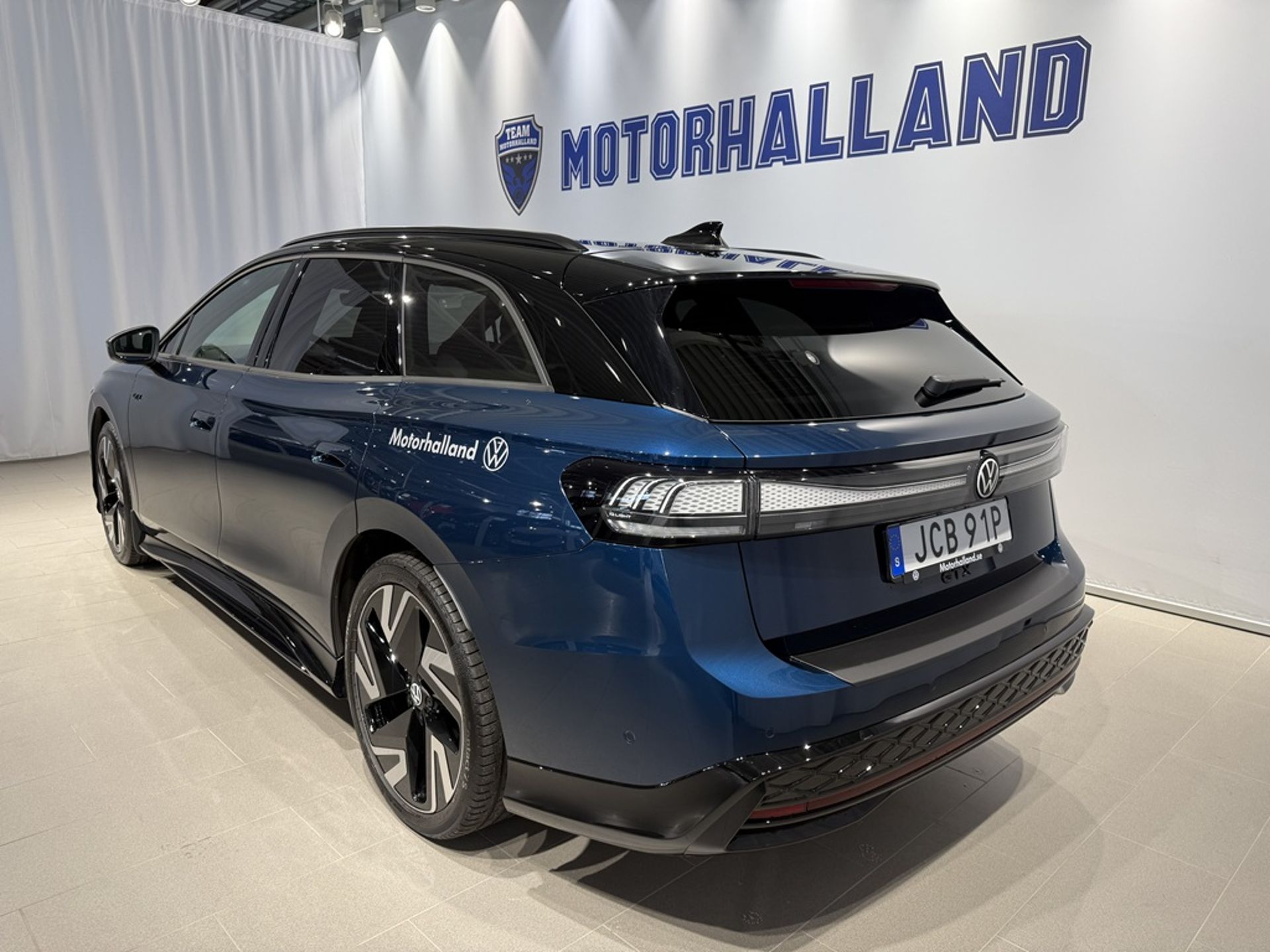 Volkswagen ID.7 GTX Tourer 2027, photo 4/10