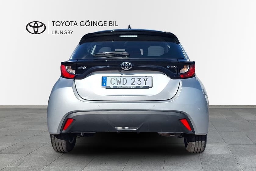 Bild 4 av Toyota Yaris Hybrid 115 1,5 5D ACTIVE KOMFORTPAKET P-SENSORER