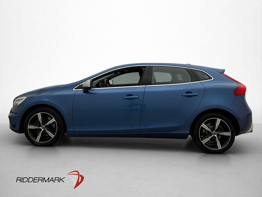 Bild 5 av Volvo V40 D3 R-Design VOC Värmare P-Sensorer Navi Dragkrok