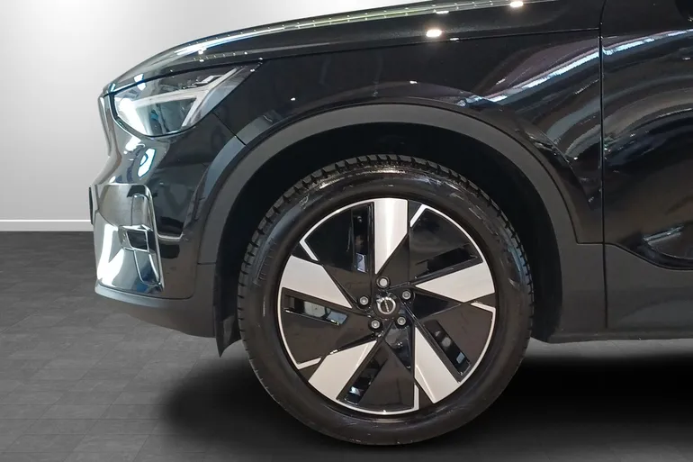 Volvo EX40 Twin Motor Performance