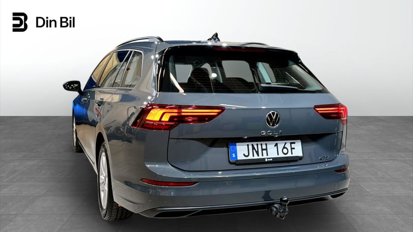Bild 3 av Volkswagen Golf Sportscombi eTSI150 DSG Life Drag/P-värmare
