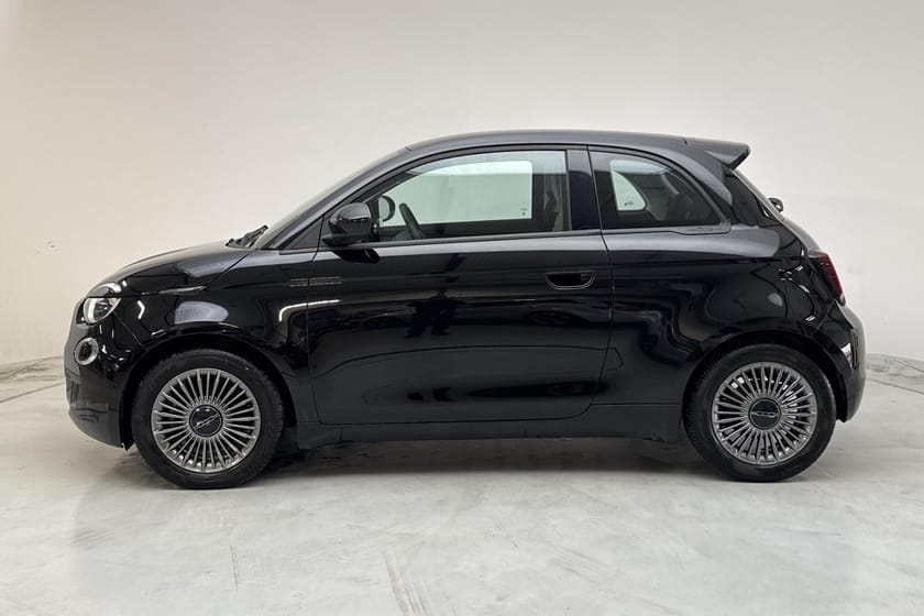 Bild 2 av Fiat 500e (118hk) Icon GPS Nyservad