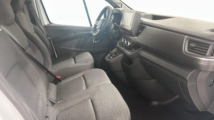 Bild 3 av Renault Trafic Skåpbil L2H1 NORDIC LINE DCI 150 AUTOMAT BVA9