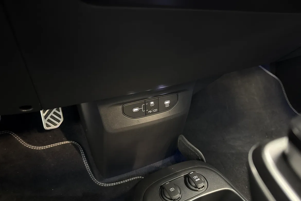 picture of a car