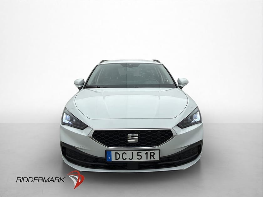 Bild 2 av SEAT Leon Sportstourer ST 1.5 eTSI 150hk Style Cockpit Kamera Drag MOMS