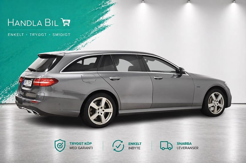 Bild 5 av Mercedes-Benz E 300 de T PLUG-IN AMG Pano Widescreen Burmester 306hk