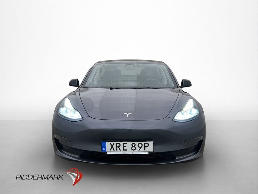 Bild 3 av Tesla Model 3 Long Range AWD Drag Skinn Parkeringsklimat