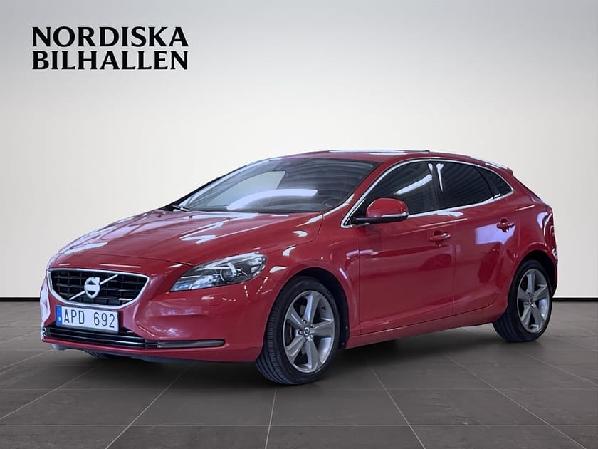 Bild 3 av Volvo V40 T3 Momentum Kamrem bytt Dragkrok Backkamera Bluetooth