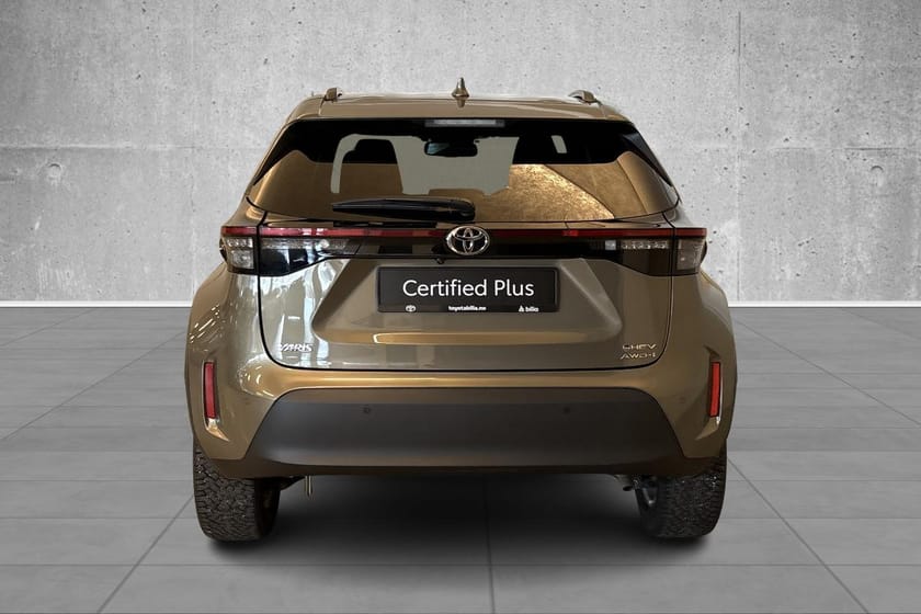Bilde 4 av Toyota Yaris Cross Hybrid 115 AWD-i Active Tech/4x4/alle servicer/automat/