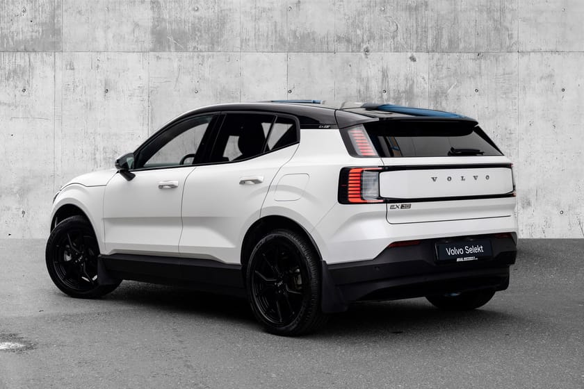 Bilde 2 av Volvo EX30 Single Motor SM Plus / El.seter / Google / App / Carplay / Varmer