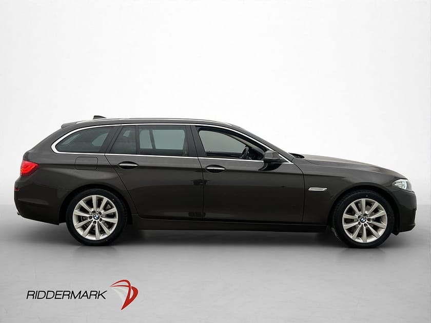 Bild 4 av BMW 535d xDrive Touring 535 Pano H/K Skinn Drag Navi Keyless