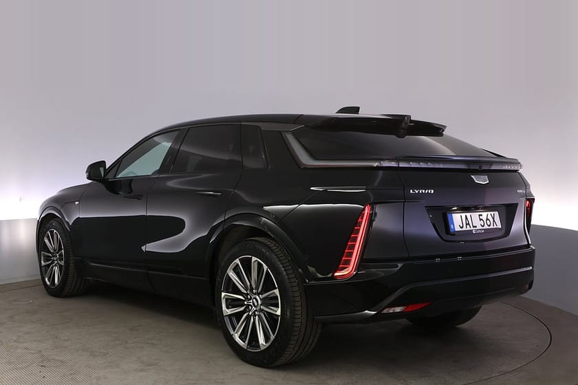 Bild 4 av Cadillac LYRIQ 600E4 (EU) Sport Pano Nappa AdapFarth Massage AKG Ljud