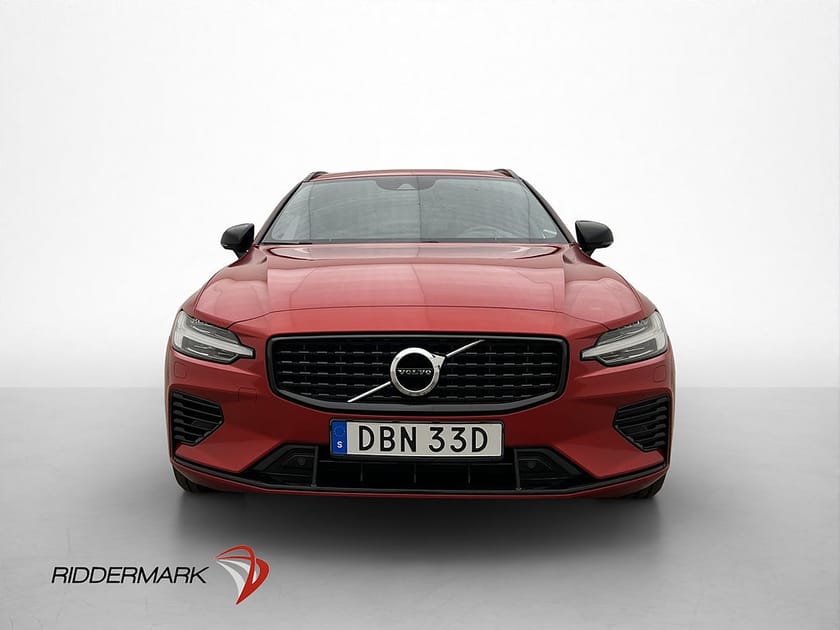 Bild 2 av Volvo V60 Recharge T6 AWD R-Design Drag H/K VOC Kamera Navi