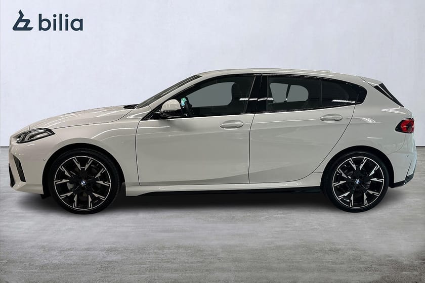 Bild 3 av BMW 120 Aut M-Sport | Backkamera | Navi | Isofix | Farthållare