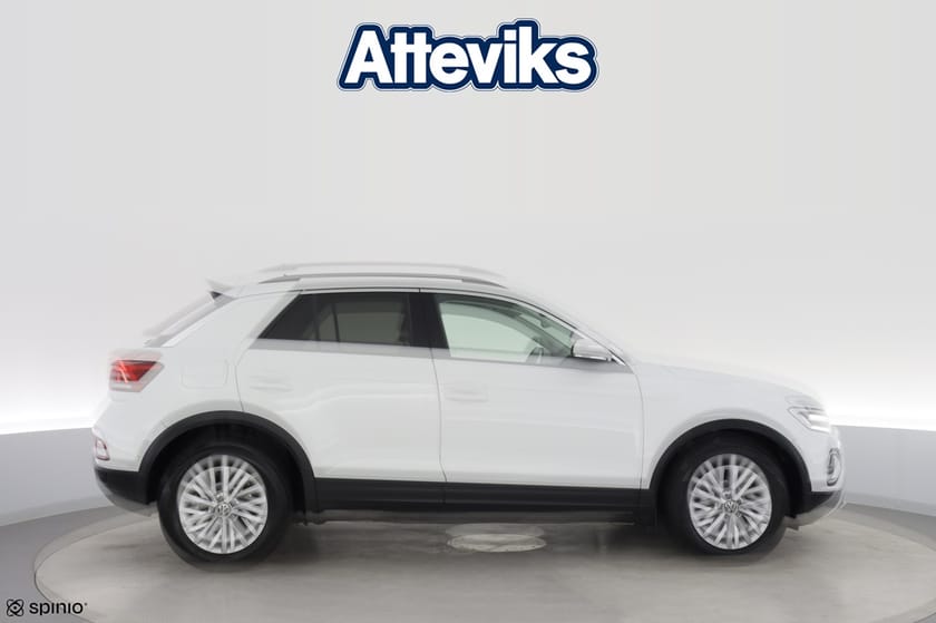 Bild 2 av Volkswagen T-Roc TSI 110 *Backkamera/Carplay*