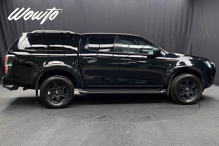 Bild 3 av Isuzu D-Max Crew Cab 1.9 4WD 163HK XRX /Kåpa /Drag /Moms