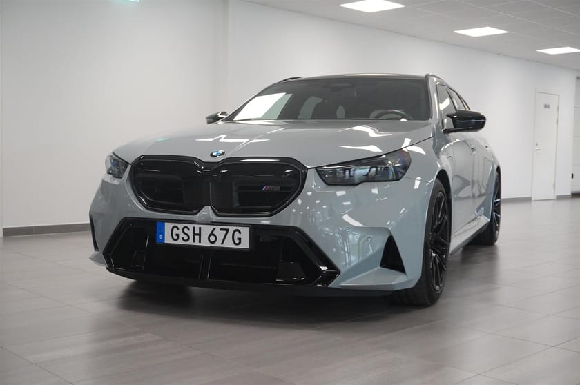 Bild 2 av BMW M5 Touring Innovation DAP Pano Bw Drag