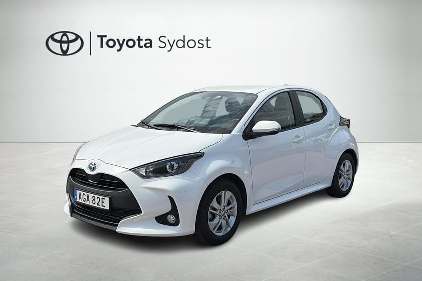 Bild 1 av Toyota Yaris Hybrid rattvärme, backkamera, adaptiv farthållare mm