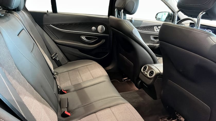 Bild 5 av Mercedes-Benz E 200 T d Fleet KOMBI Dragkrok Panorama