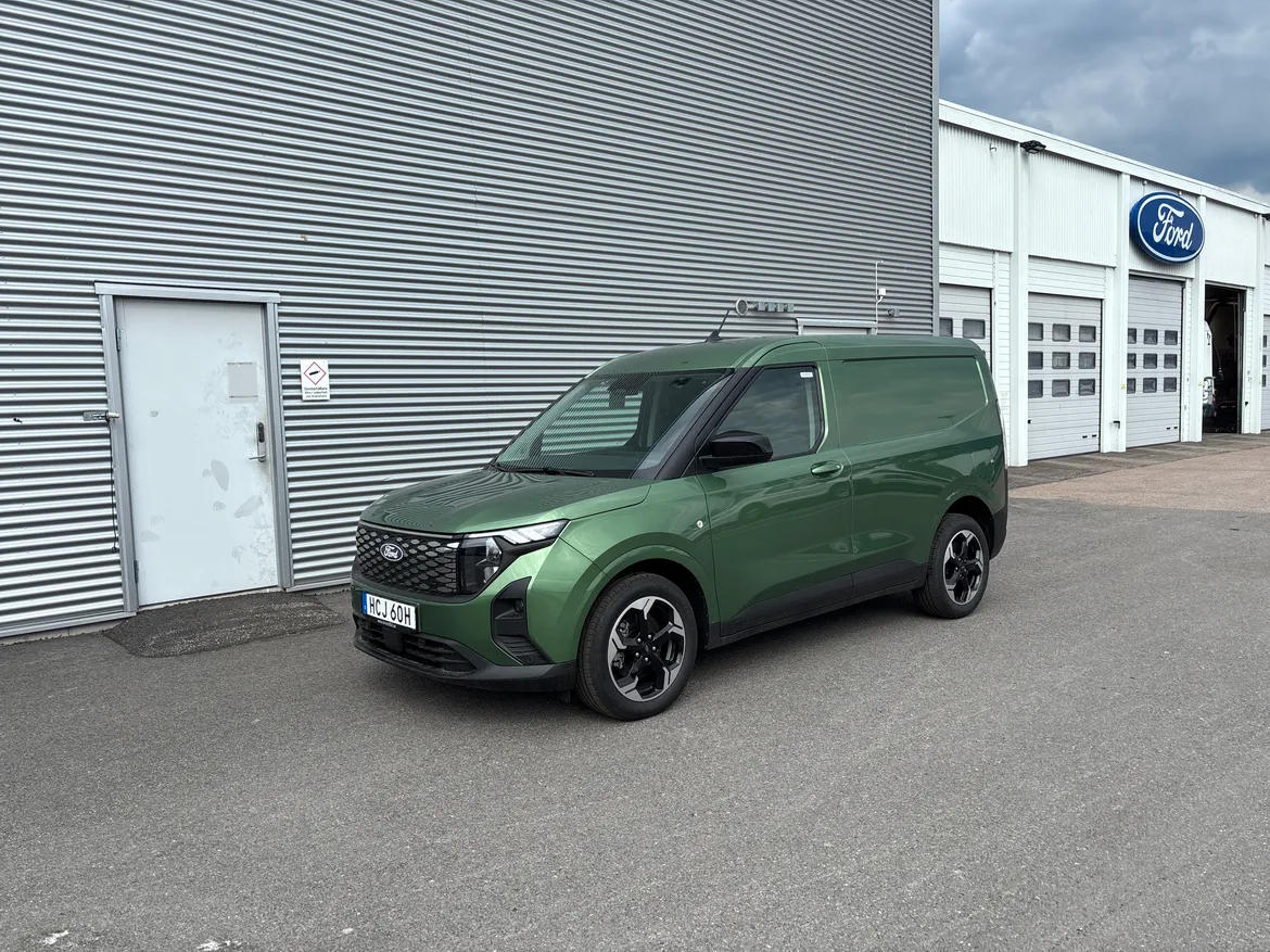 Ford E-Transit Courier