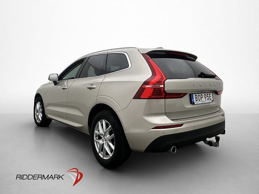 Bild 5 av Volvo XC60 B4 AWD 197hk Momentum Drag BLIS Navi Kamera