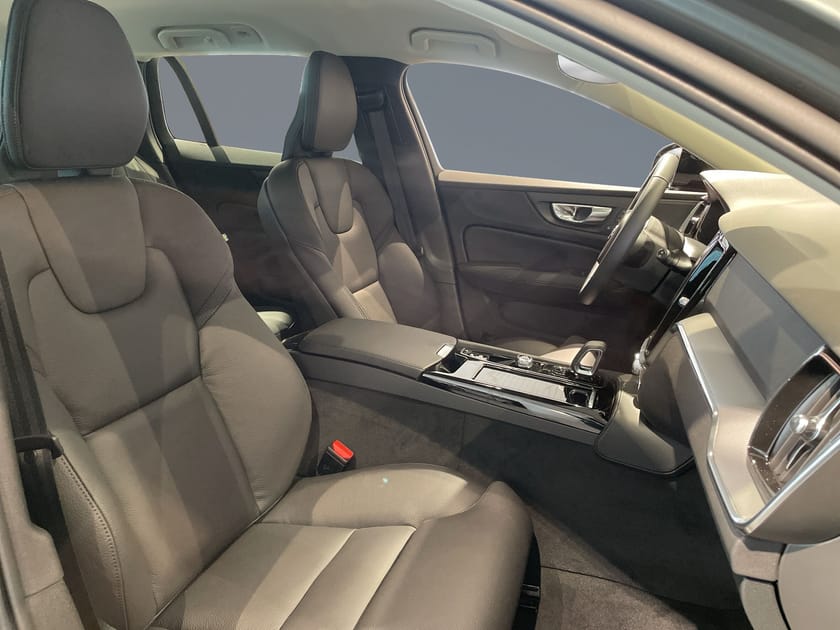 Bild 5 av Volvo V60 T6 Plus Dark Nordic Edition