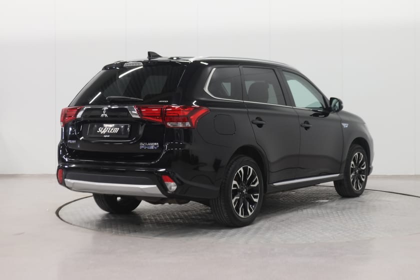 Bilde 4 av Mitsubishi Outlander PHEV PHEV,4x4 H.feste,360 Kamra, ACC, S+V,+++