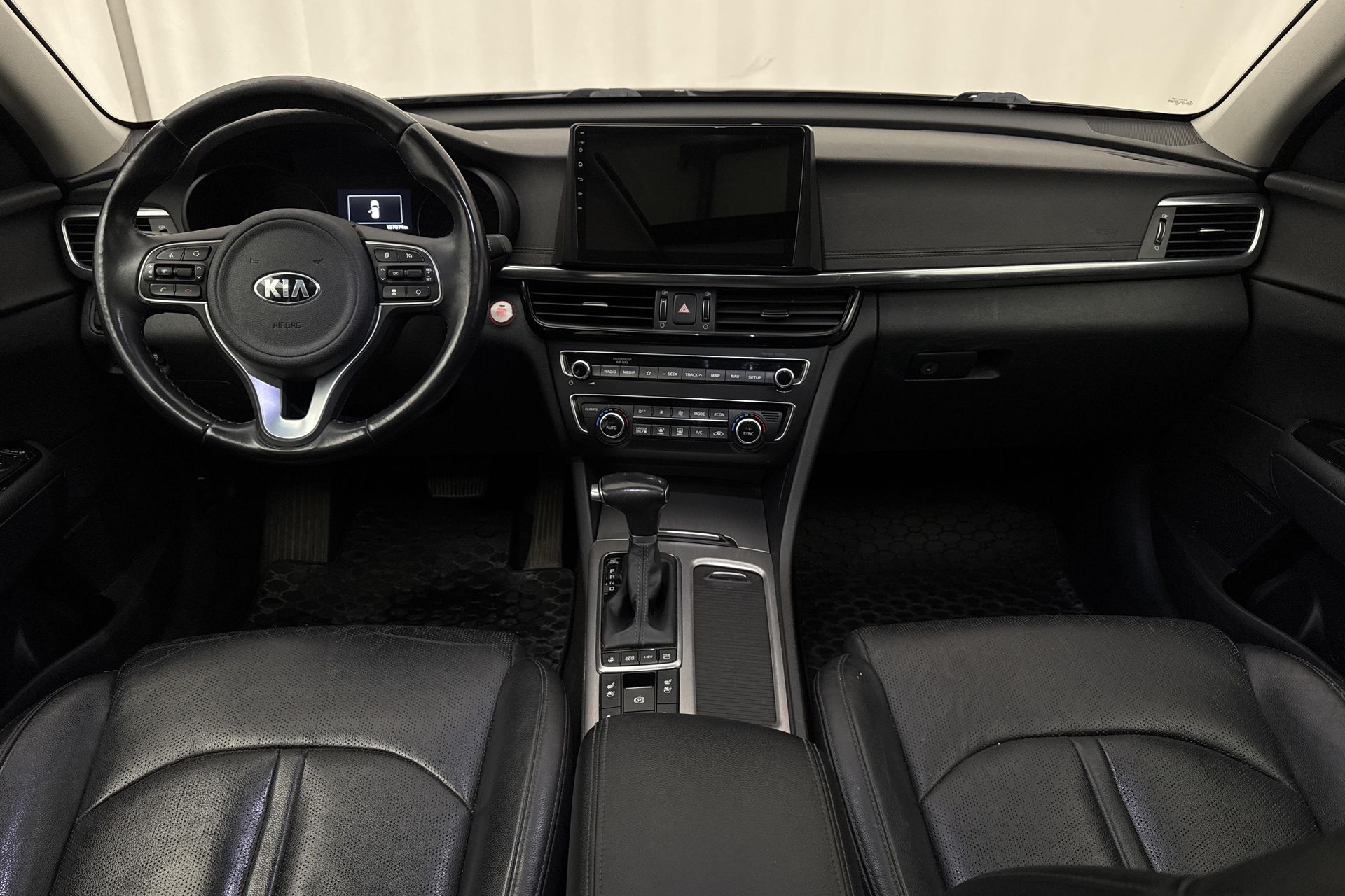 Kia Optima Sport Wagon Plug-in Hybrid 2018, bild 7/10