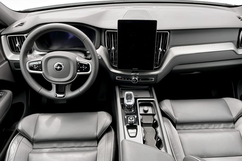 Bild 4 av Volvo XC60 T6 Plus Black Nordic Edition