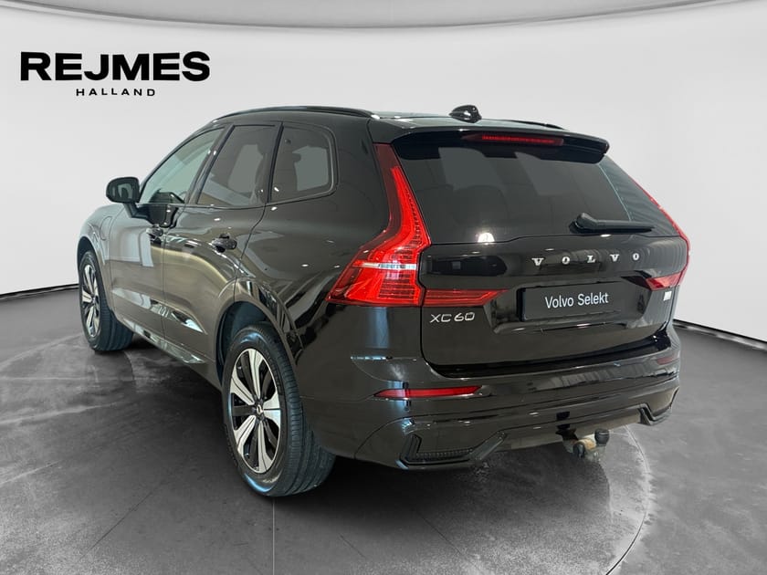 Bild 2 av Volvo XC60 Recharge T6 Plus Dark