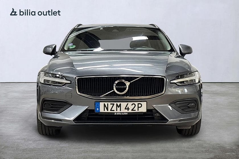 Bild 3 av Volvo V60 B3 Bensin Momentum 163hk Drag Backkamera P-värm