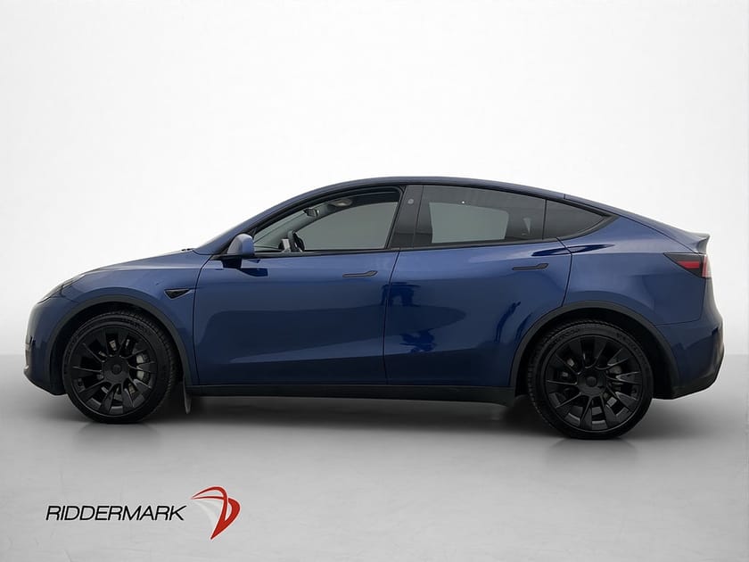 Bild 5 av Tesla Model Y Long Range AWD MOMS Drag Svensksåld Autopilot