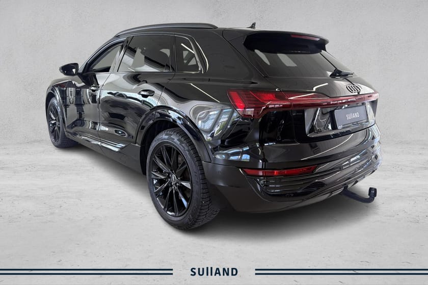 Bilde 3 av Audi Q8 50 e-tron quattro advanced plus