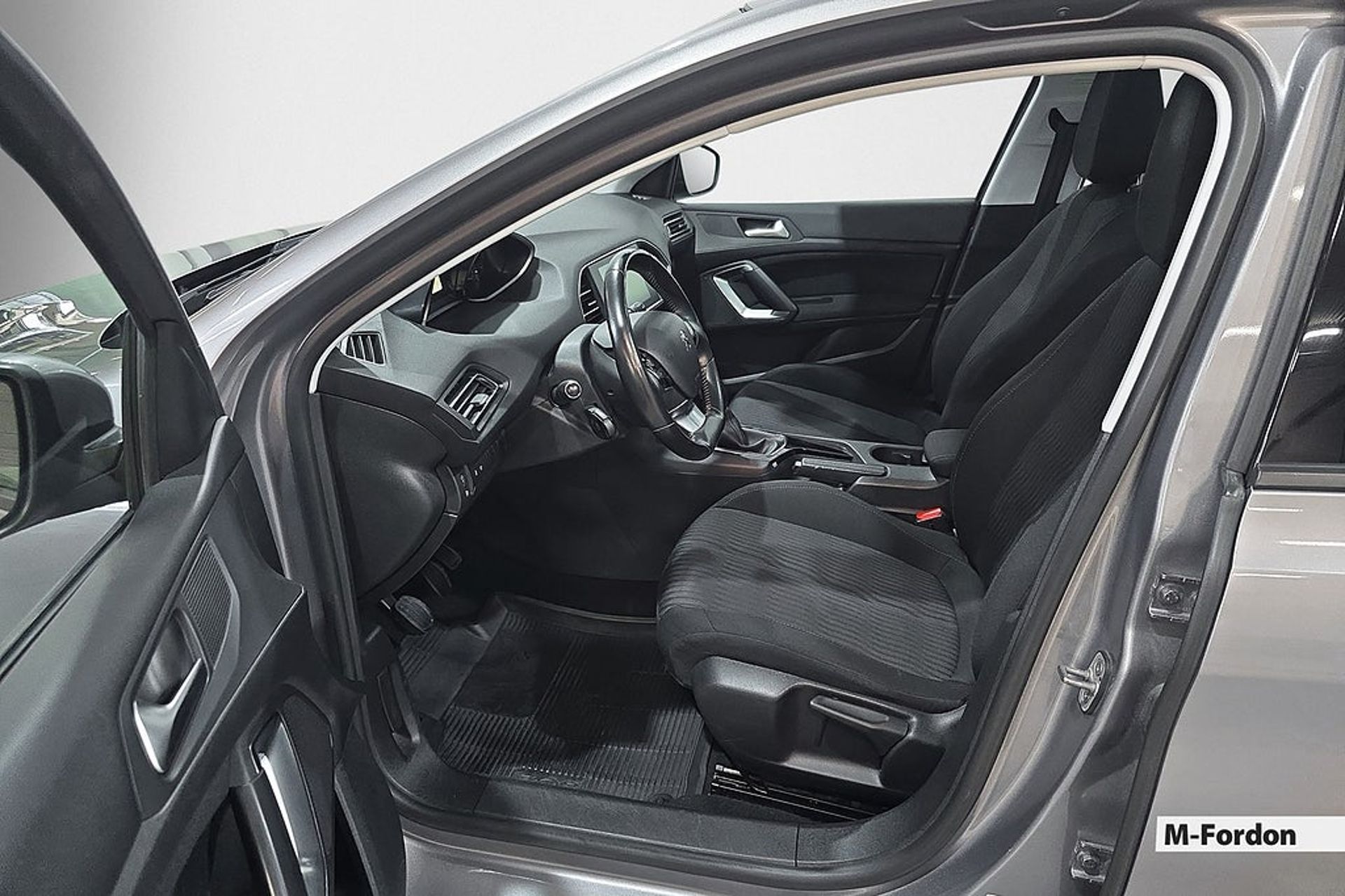 Peugeot 308 2015, bild 7/10