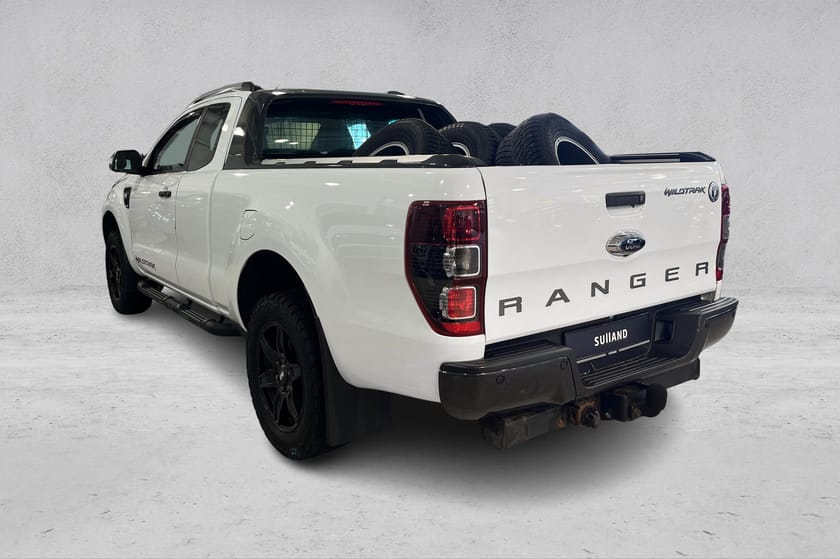 Bilde 3 av Ford Ranger SuperCab WildTrack 3.2 TDIC 200hk Aut. 4X4  Bøyle m/lys